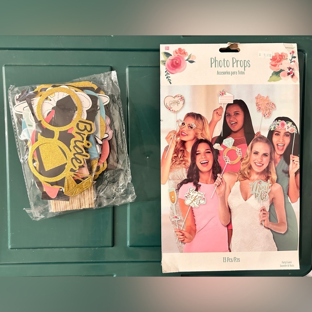 Self Signs / Wedding Photo / Photo Booth Props (2 different styles)